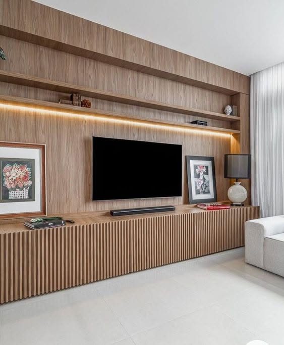 Habillage Muraille sur mesure en bois massif — Dar Dmana Decor