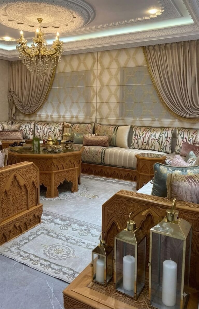 Salon marocain Cèdre sur mesure en bois massif — Salon Premium