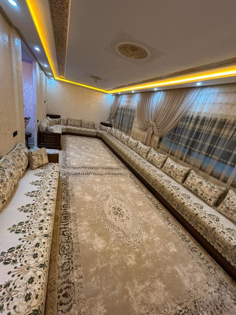 Salon marocain Islamia sur mesure en bois massif — Salon Premium