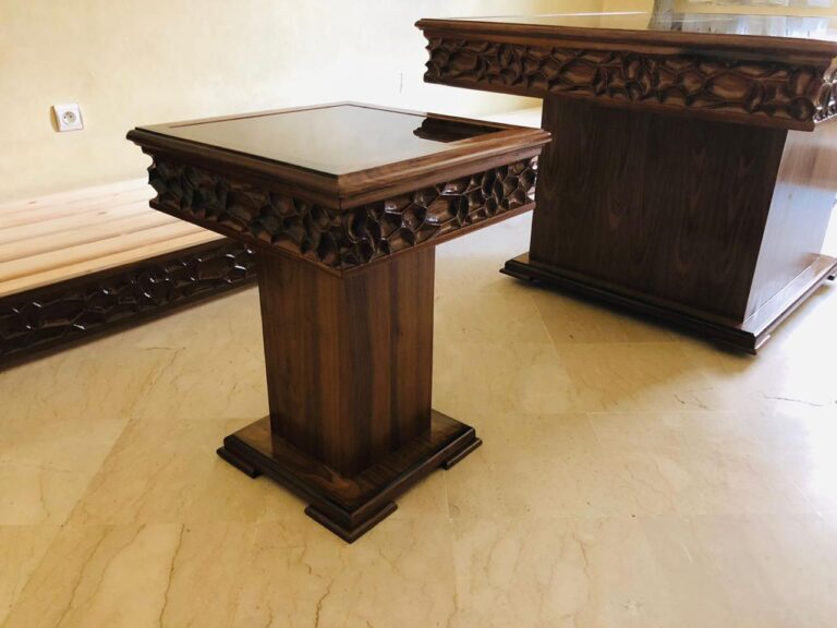 Salon marocain Noyer sur mesure en bois massif — Salon Premium